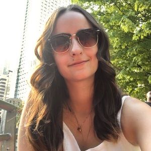 Meet your Posher, Addie